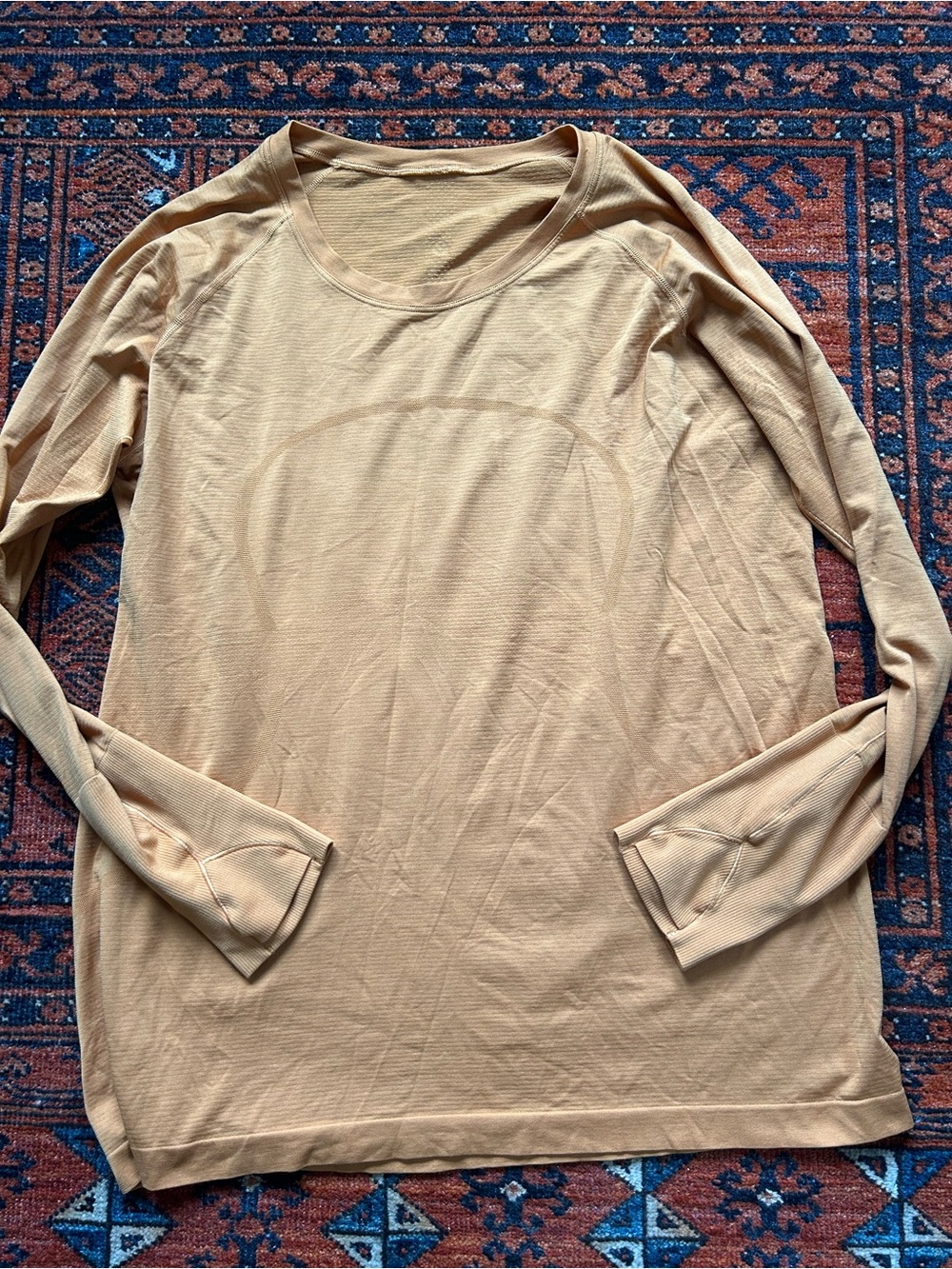 Lululemon Women’s Long Sleeve Swiftly - size 18